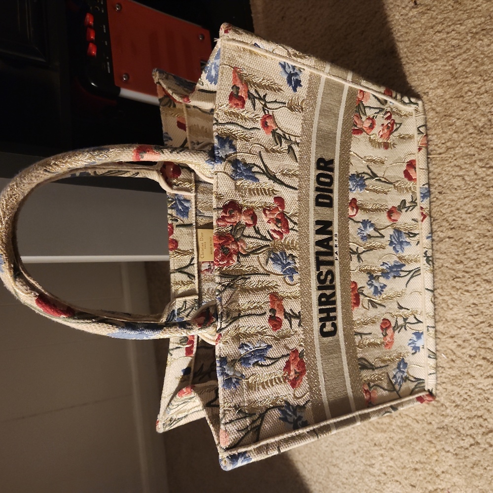 Dior tote